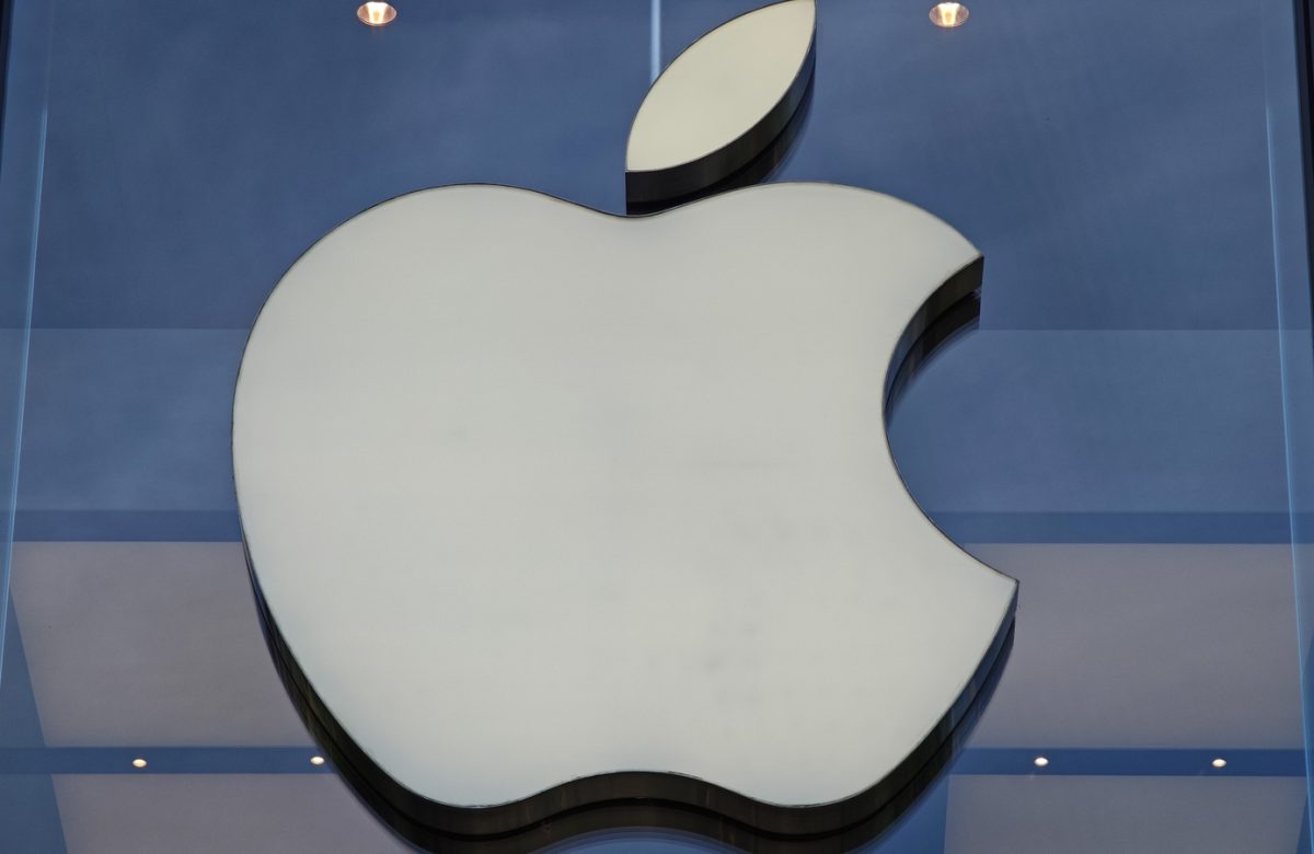 Congo files lawsuit against Apple over conflict minerals; company denies allegations